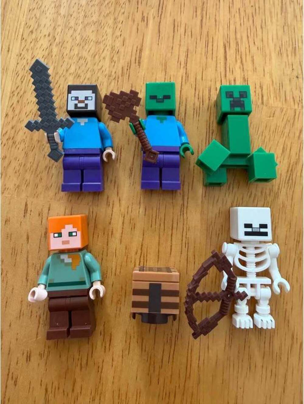 LEGO Minecraft Minifigures Lot 4